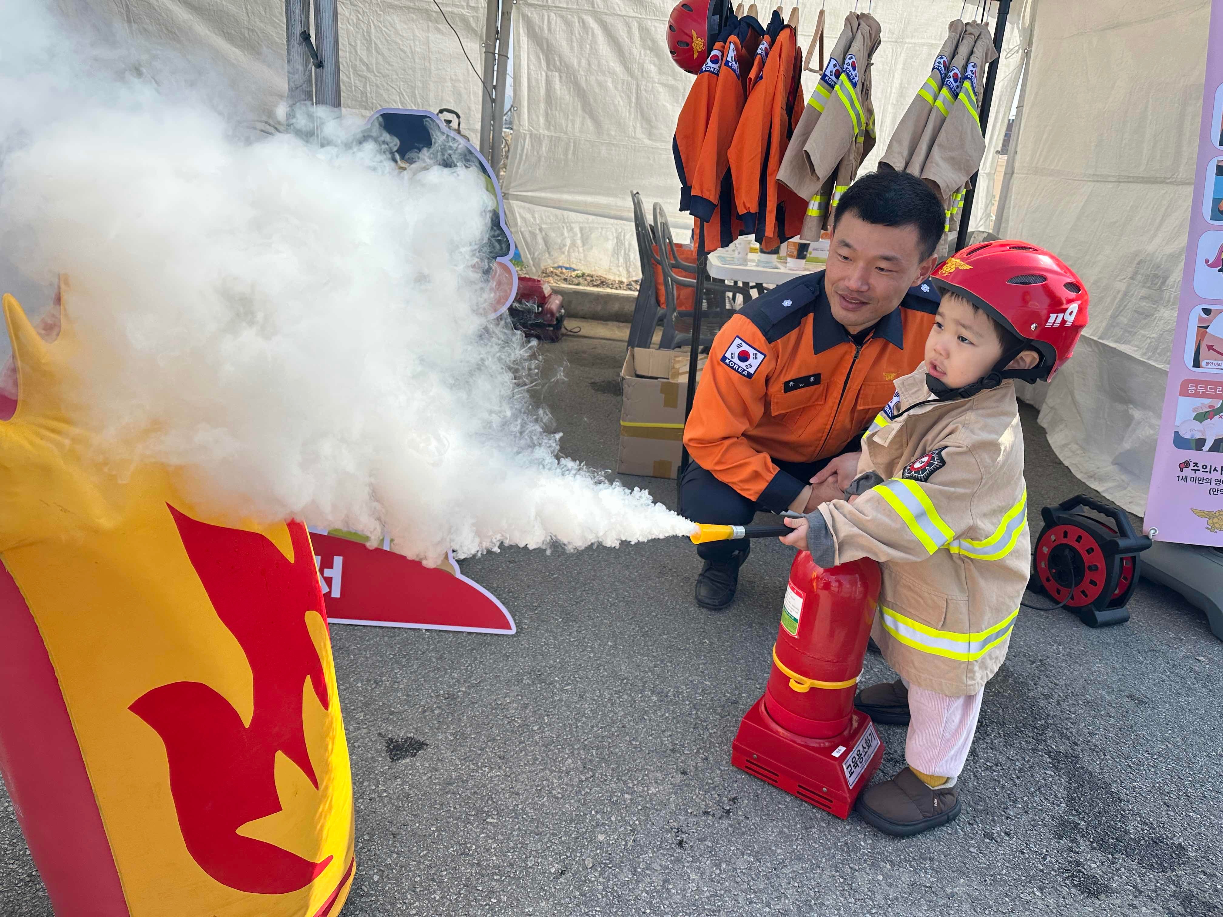 2026-3-6 완주삼례딸기대축제 소방안전체험 부스1